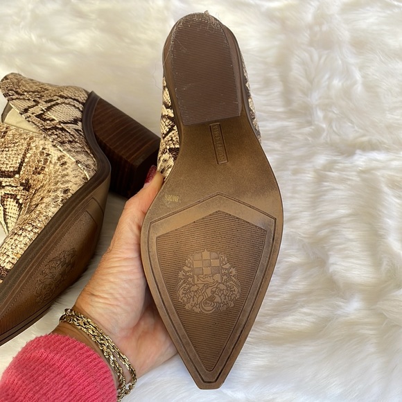 Vince Camuto Gradina Block Heel Booties - Picture 8 of 10